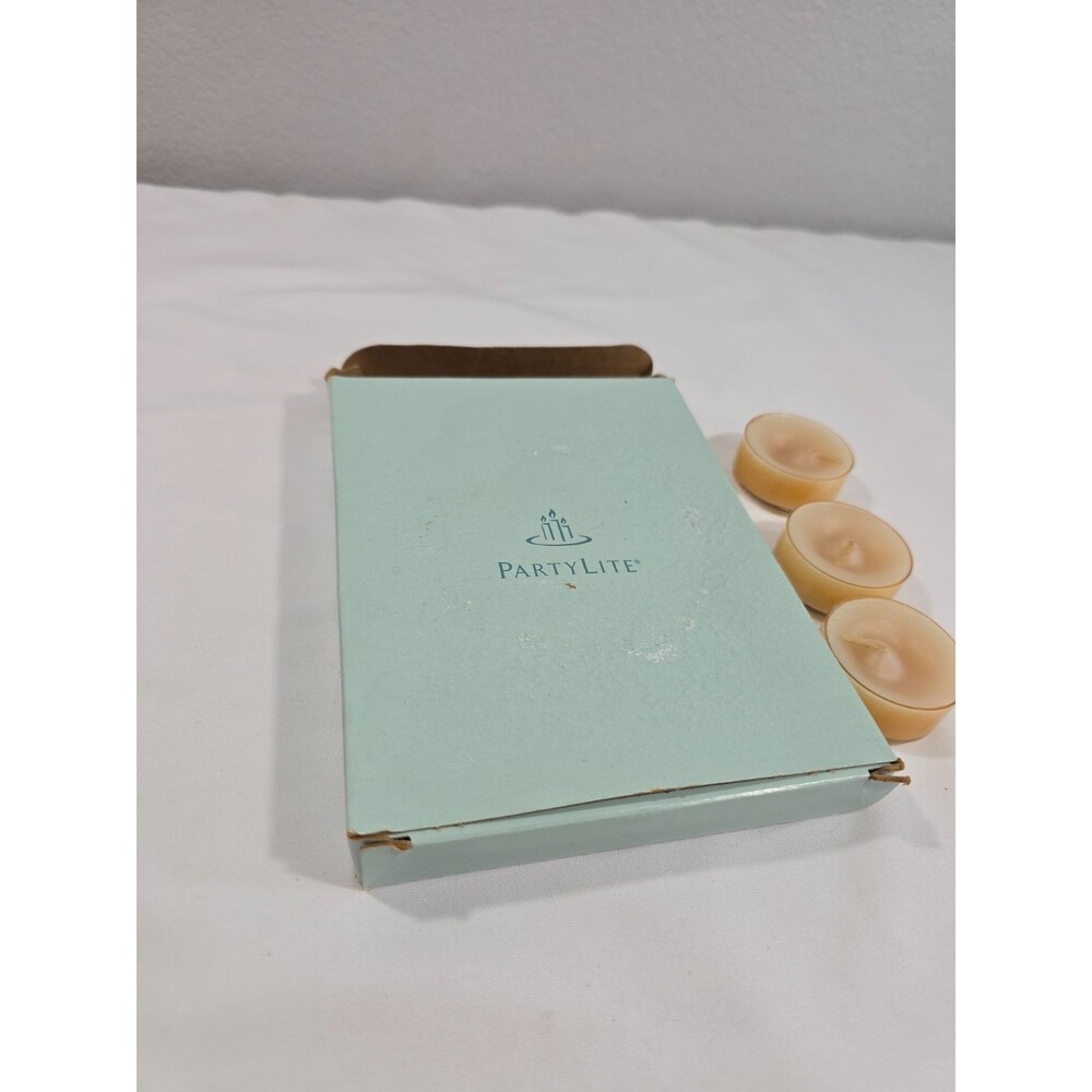 PARTYLITE Amber Wood and Vanilla Tealight Candles RETIRED 10 Total Candles - Picture 4 of 5